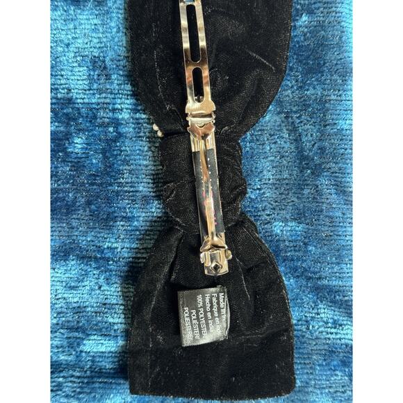 NAMJOSH Embroidered Velvet Black Bow with Pearl Accents - Picture 3 of 3